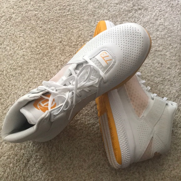 Adidas - Picture 2 of 2